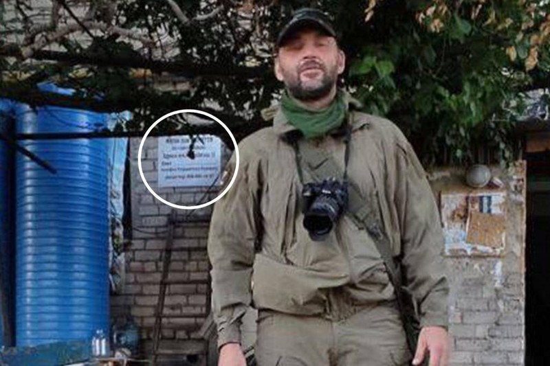 Nhà báo Sergei Sreda khi đến thăm trụ sở Wagner ở Popasna (Ảnh: NYP). Nhà báo Sergei Sreda khi đến thăm trụ sở Wagner ở Popasna (Ảnh: NYP).