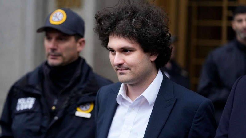 Sam Bankman-Fried, ông chủ sàn giao dịch tiền ảo FTX bị cảnh sát Mỹ bắt (Ảnh: Sohu).