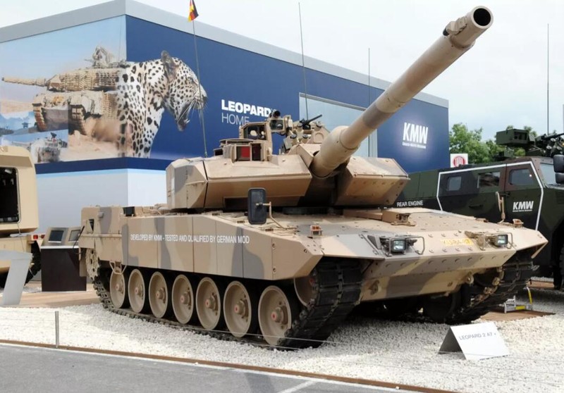 Xe tăng Leopard-2 mà Đức sẽ cung cấp cho Ukraine (Ảnh: Sina)