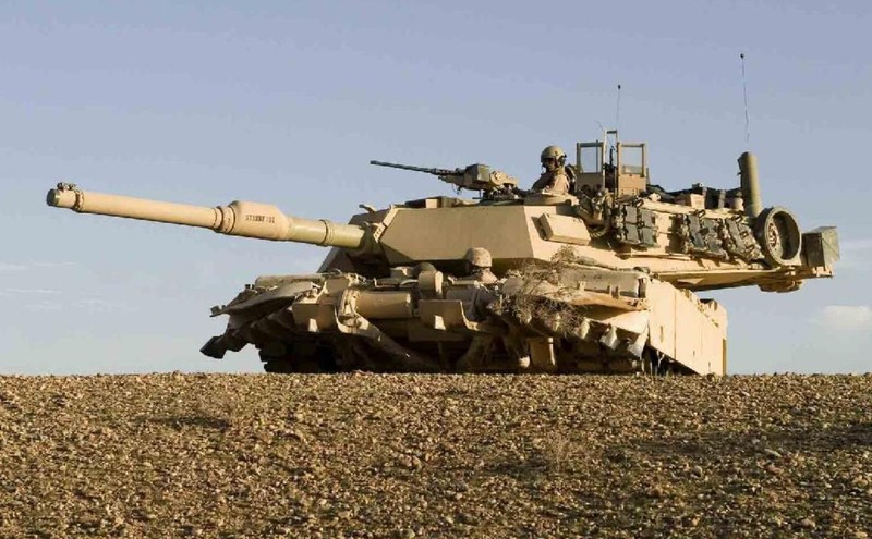 Xe tăng chủ lực M1 Abram của Mỹ sẽ được chuyển giao cho Ukraine (Ảnh: Sohu).