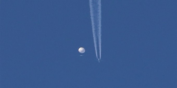 Hình ảnh Foxnews đưa tin vụ máy bay F-22 bắn hạ quả khí cầu Trung Quốc (Ảnh: FoxNews).