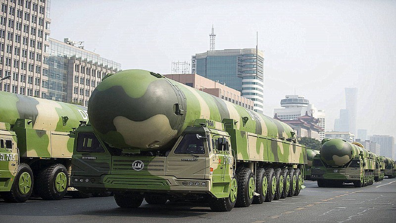 Tên lửa liên lục địa DF-41 uy lực mạnh nhất của Trung Quốc (Ảnh: Sina).