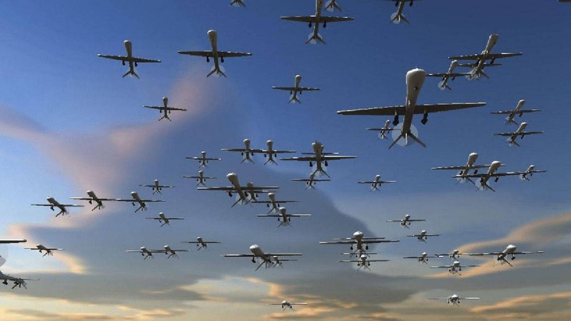 Hình ảnh mô phỏng về chiến thuật "bầy ong" máy bay không người lái (Ảnh: Sohu). Hình ảnh mô phỏng về chiến thuật "bầy ong" máy bay không người lái (Ảnh: Sohu).