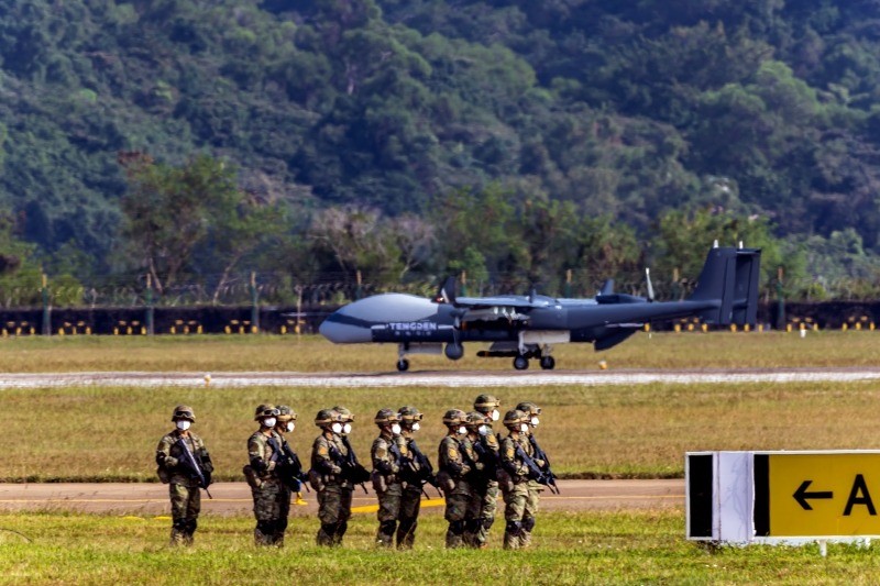 Bọ Cạp hai đuôi tại một sân bay quân sự của Trung Quốc.