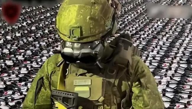 Linh Nga deo kinh VR.jpg