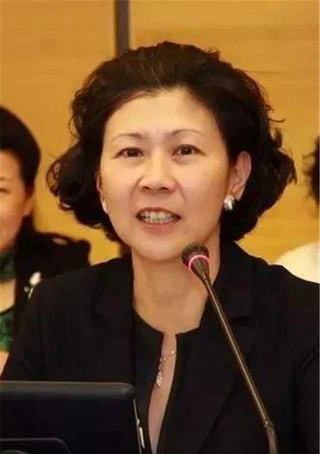 Ba Chau Khai Hoan.jpg