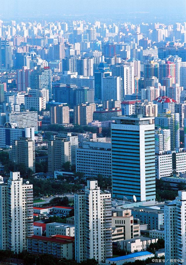 Nhieu do thi o Trung Quoc tro thanh thanh pho ma.png