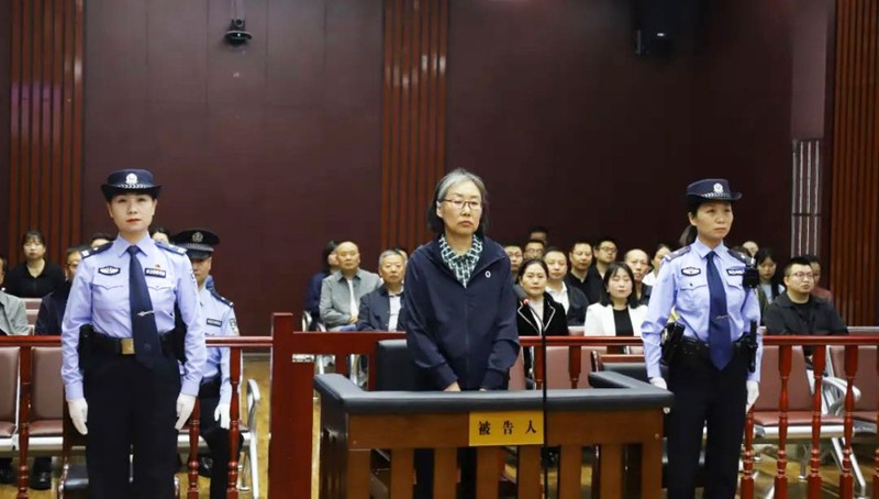 Ngo Le Hoa nghe tuyen an.jpg