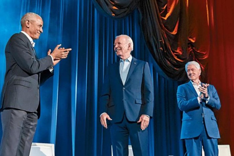 Barak Obama thay doi thai do.jpg