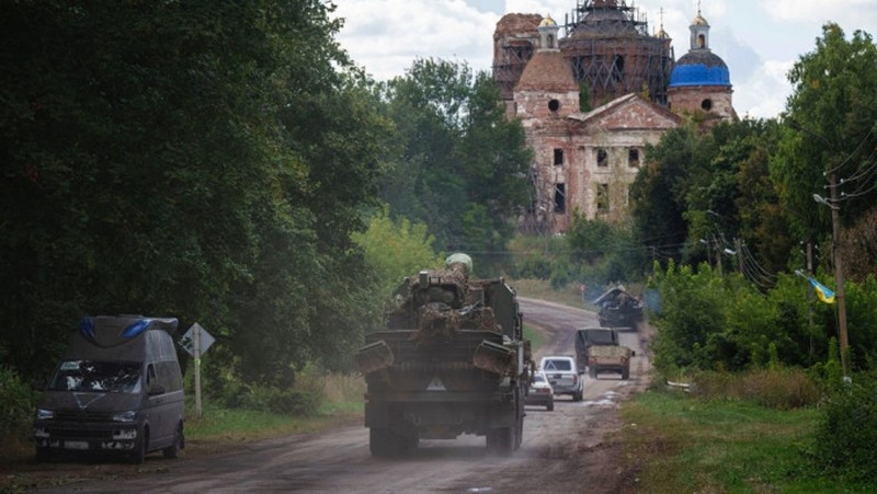 Ukraine noi da chiem 74 lang.jpg