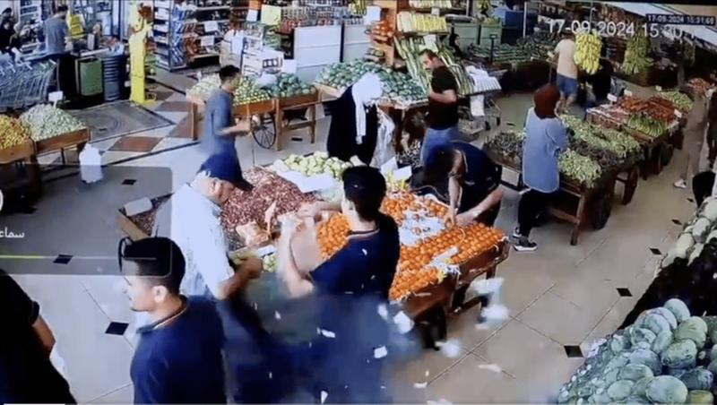 Mot vu no trong cho.png