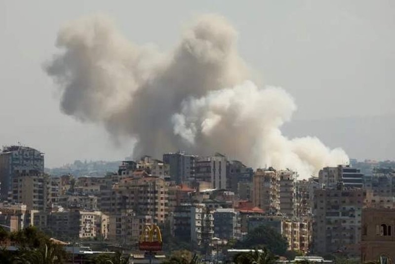 Israel khong kich Lebanon.jpg