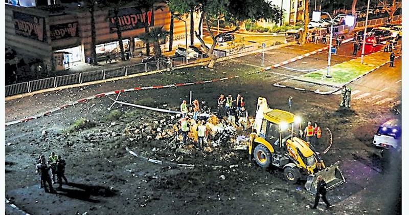 Ten lua roi xuong Haifa.jpg