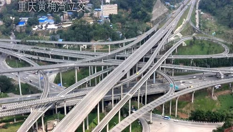 Trunh Khanh có 3.400 km dương cao toc.jpg