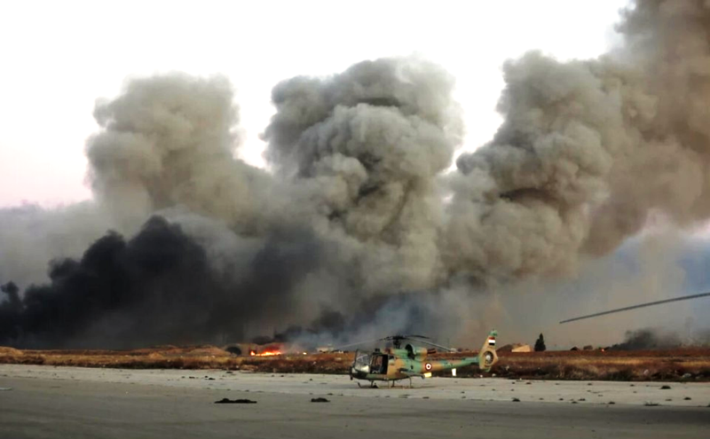 San bay quan su gan thu do trung bom.png