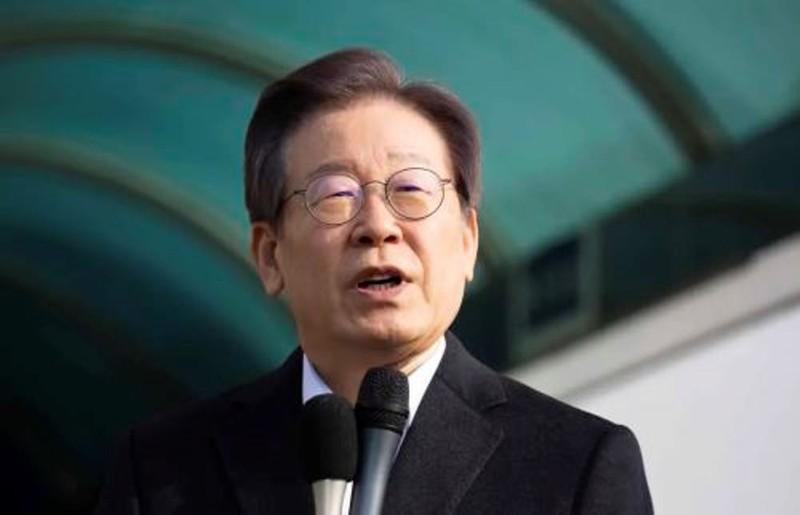 Ong Lee Jae-myung.jpg