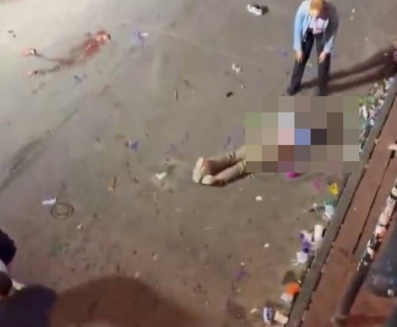 Hai nan nhan bi tong.jpg