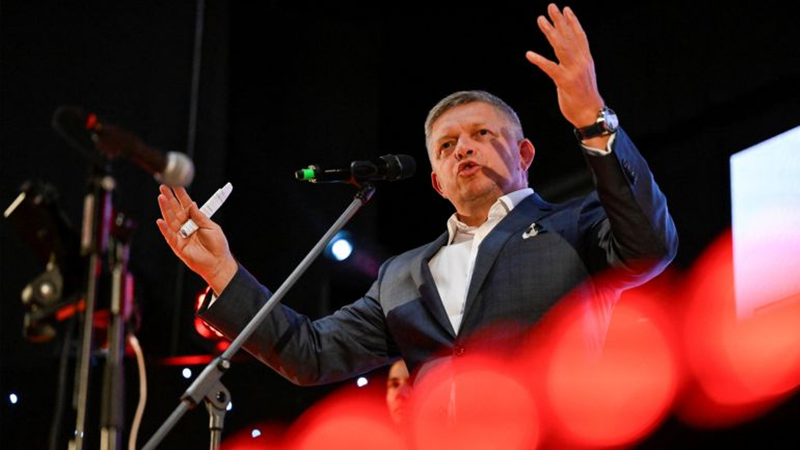 Figo chong Ukraine.png