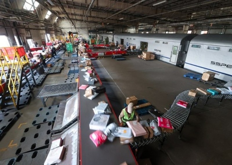 Cac buu kien se bi kiem tra chat.jpg