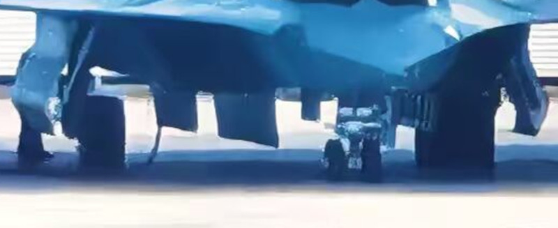 Ba khoang vu khi.png