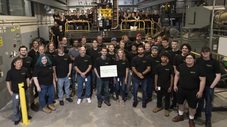 Đội nghiên cứu phát triển của Boston Metal. Ảnh Boston Metal.