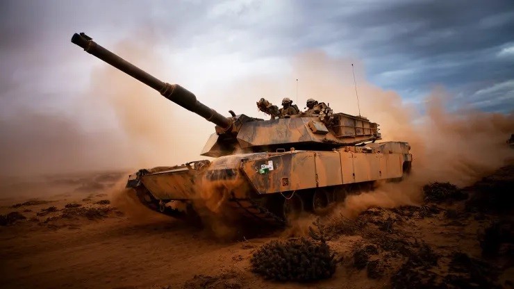 Xe tăng chiến đấu chủ lực M1A1 Abrams của Mỹ trong một ngày huấn luyện diễn tập. Ảnh đại úy Tyler /Lính thủy Đánh bộ Mỹ/Flickr CC. Xe tăng chiến đấu chủ lực M1A1 Abrams của Mỹ trong một ngày huấn luyện diễn tập. Ảnh đại úy Tyler /Lính thủy Đánh bộ Mỹ/Flickr CC.