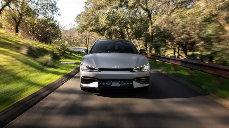 Kia02.jpg