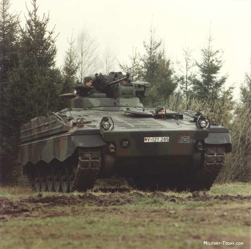 xe-bo-binh-chien-dau-marder-1a3-02-7885.jpg
