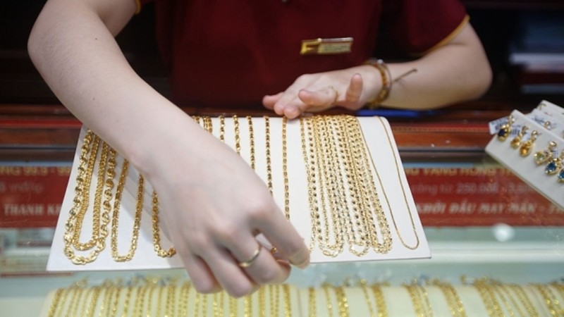 Giá vàng, giá Bitcoin. Ảnh: Pinterest