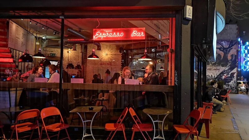 Trên tay Huawei P20 Pro: “Triệu phú pixel” mới với cụm 3 camera ảnh 20