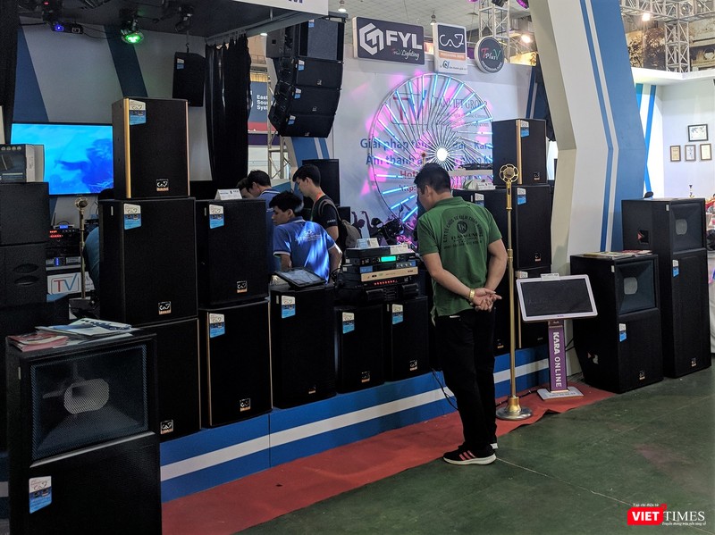 Trải nghiệm VR và AR tại Triển lãm VIBASHOW & VIETCON 2018 ảnh 7