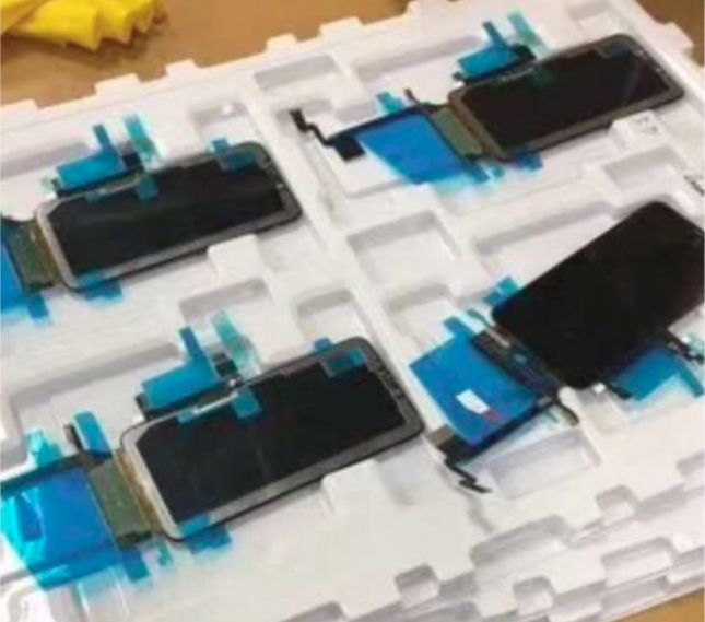 Hình ảnh rò rỉ cho thấy Apple đang sản xuất hàng loạt phiên bản iPhone 6.1 inch trong năm 2018. Nguồn: Forbes