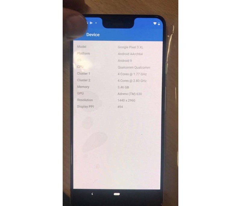 Ảnh chụp màn hình cho thấy thông số kỹ thuật của nguyên mẫu được coi là Pixel 3 XL. Ảnh: Android Police