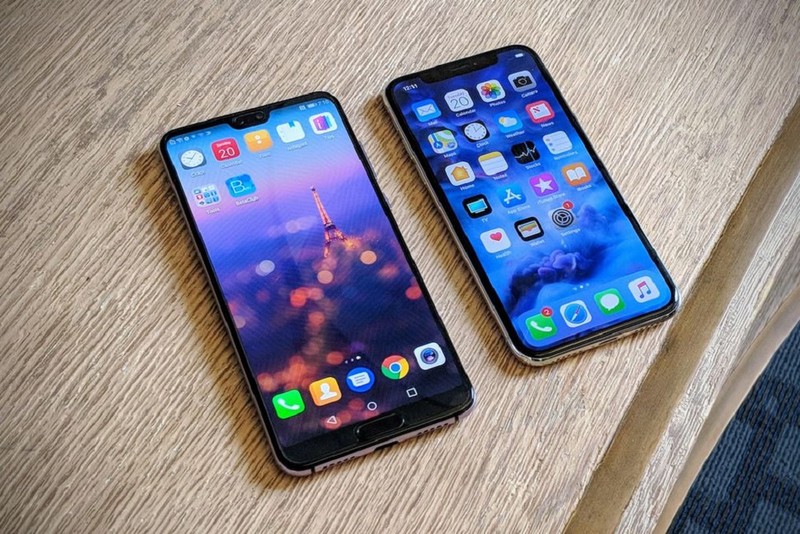 Huawei P20 Pro với mức giá rẻ hơn và sở hữu nhiều ưu điểm mà iPhone X không có. Ảnh: Fone Stuff.