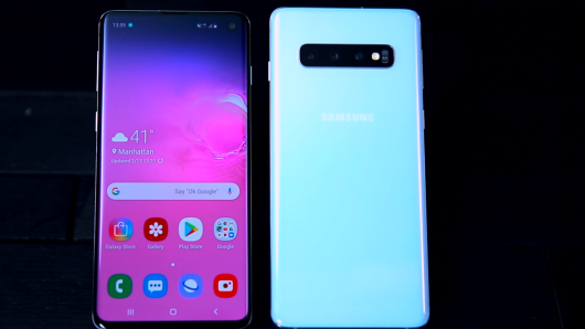 Galaxy S10. Ảnh: CNBC Galaxy S10. Ảnh: CNBC
