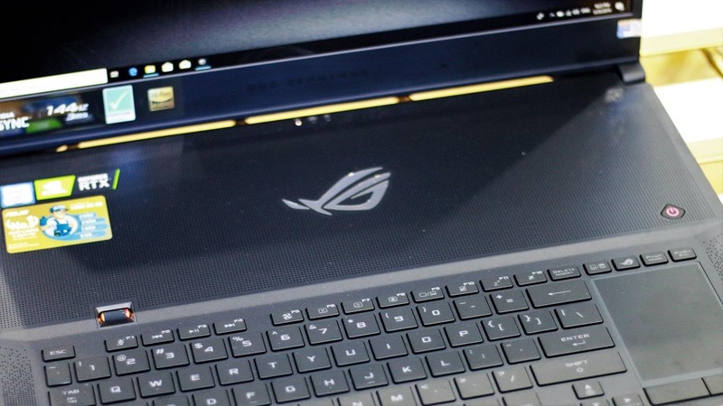 Bố trí bàn phím quen thuộc trên các mẫu Zephyrus S. Bố trí bàn phím quen thuộc trên các mẫu Zephyrus S.