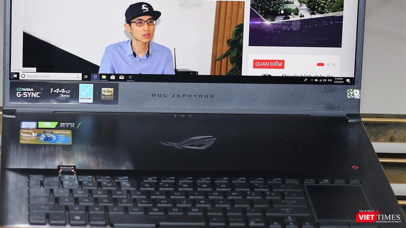 Loa kép 2,5W bố trí 2 bên, cung cấp âm thanh chất lượng tốt hơn các thế hệ Zephyrus trước. Loa kép 2,5W bố trí 2 bên, cung cấp âm thanh chất lượng tốt hơn các thế hệ Zephyrus trước.