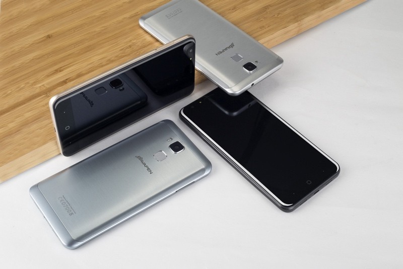 Bavapen ra mắt điện thoại James Bond, giá 3,55 triệu đồng ảnh 1 Bavapen ra mắt điện thoại James Bond, giá 3,55 triệu đồng ảnh 1