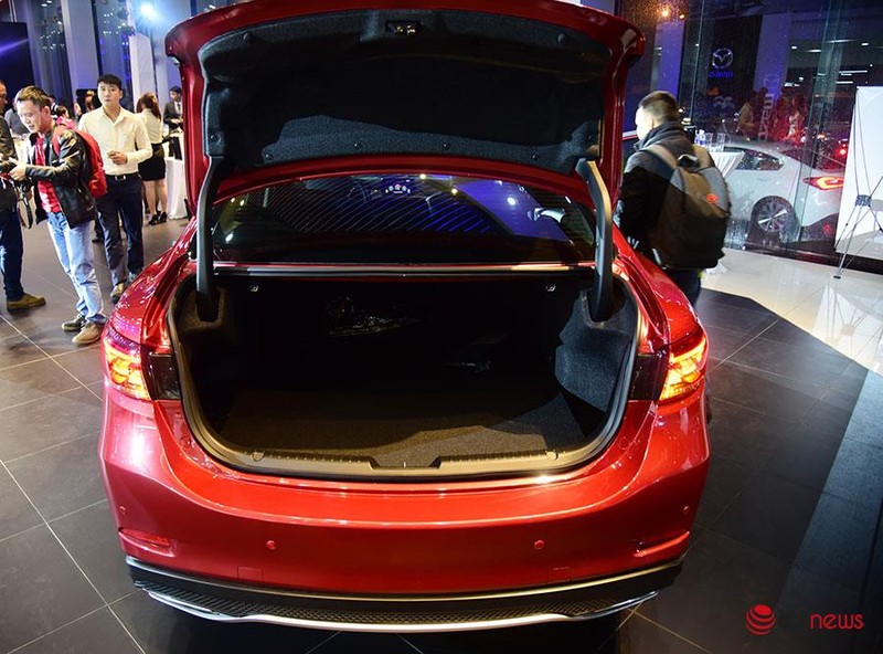 Soi chi tiết Mazda6 2017 giá 975 triệu đồng vừa ra mắt ảnh 15