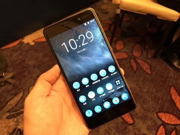 Nokia 6 nhận hơn 250.000 đơn đặt hàng chỉ sau 24 giờ ảnh 1 Nokia 6 nhận hơn 250.000 đơn đặt hàng chỉ sau 24 giờ ảnh 1