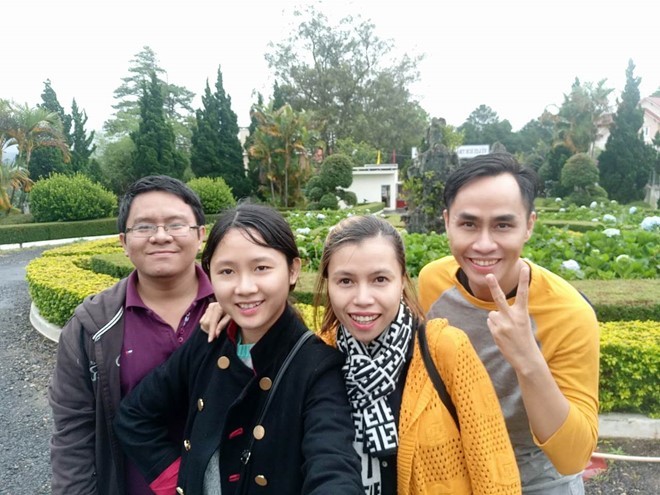 Vivo V5 còn có khả năng wefie - chụp ảnh nhóm với góc rộng.