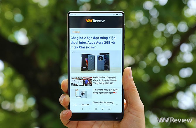 "Viền màn hình siêu mỏng" - xu hướng thiết kế smartphone trong năm nay ảnh 1