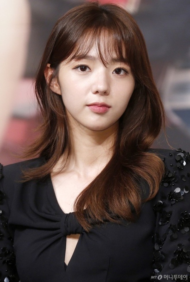 Không thể tin bây giờ robot đã thống trị cả phim tình cảm Hàn Quốc! - Ảnh 2.