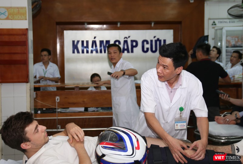 Bài 2: Bước đột phá với hàng nghìn ca mổ ảnh 7 Bài 2: Làm gì để “giữ chân” bệnh nhân người nước ngoài?