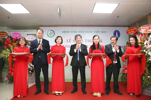 Chính thức ra mắt Trung tâm Phẫu thuật Tạo hình - Thẩm mỹ của BV Hữu nghị Việt Đức Chính thức ra mắt Trung tâm Phẫu thuật Tạo hình - Thẩm mỹ của BV Hữu nghị Việt Đức