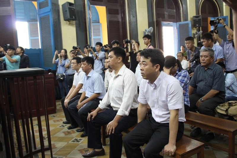 Chuyển hồ sơ vụ vi phạm trong cấp phép cho hàng loạt thuốc của Công ty Helix và việc trúng thầu của VN Pharma sang Bộ Công an