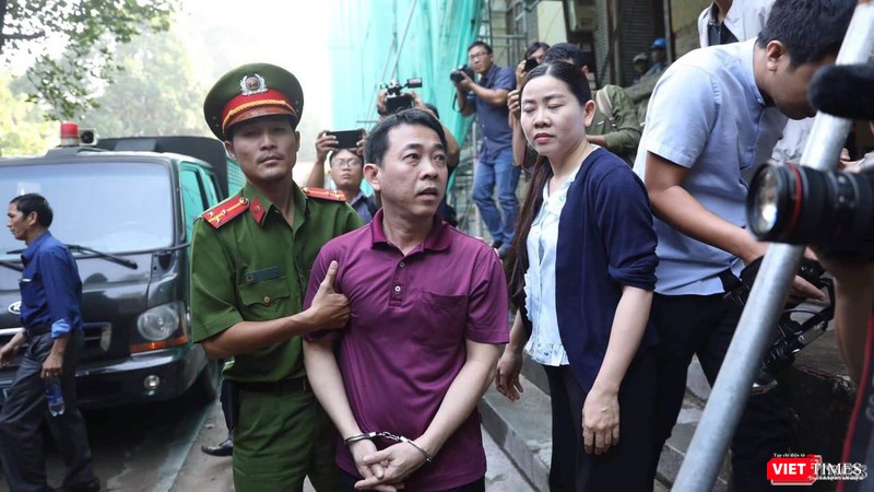 Mối làm ăn một thời giữa VN Pharma và Pharbaco... ảnh 3 Vụ VN Pharma: Cục Quản lý Dược không thể lấy lý do hồ sơ làm giả tinh vi để trốn tránh trách nhiệm