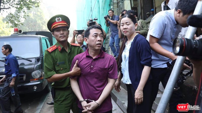 Cứu sống ca đột quỵ do tắc mạch máu não trong gang tấc ảnh 2 Liên quan đến vụ VN Pharma: Bắt tạm giam Phó Phòng Quản lý giá thuốc của Cục Quản lý Dược