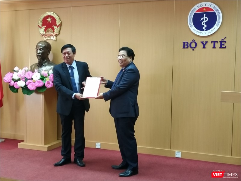 Thứ trưởng Bộ Y tế Đỗ Xuân Tuyên đảm nhiệm chức vụ Bí thư Đảng ủy Bộ Y tế nhiệm kỳ 2015 – 2020.