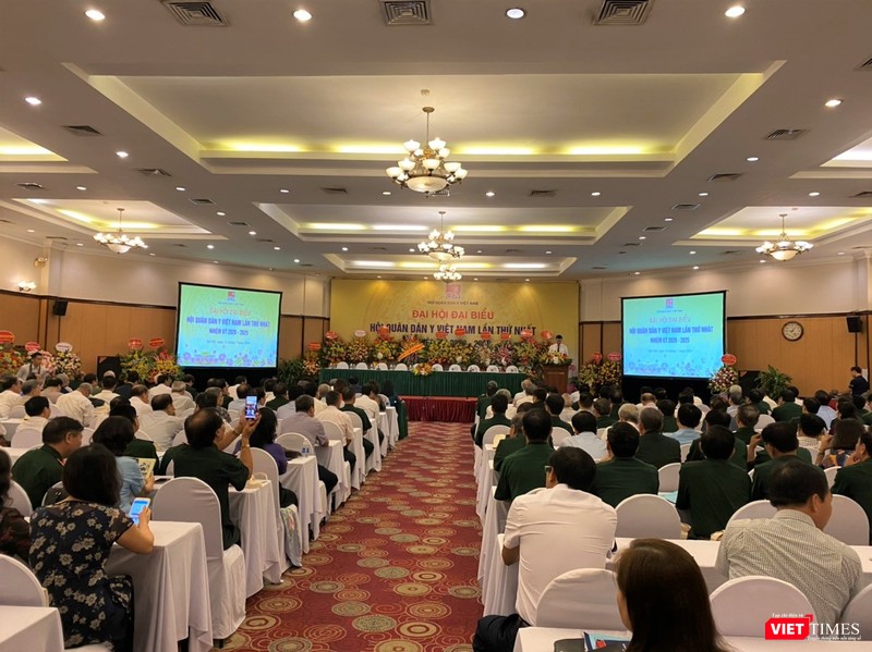 Đại hội quân dân y Việt Nam lần đầu tiên